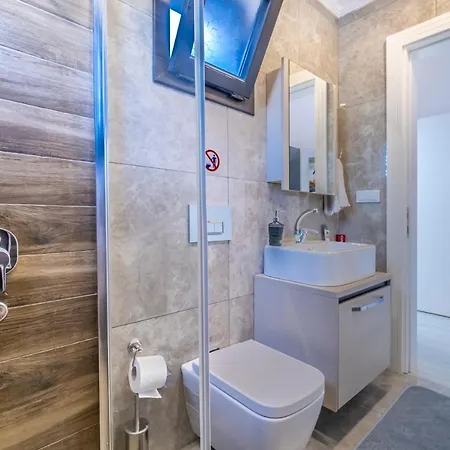 Contemporary Luxury In Yalikavak Center Villa *