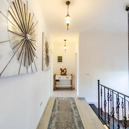 Contemporary Luxury In Yalikavak Center Bodrum